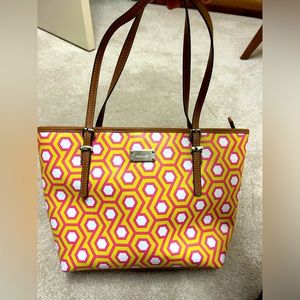 ⬇️Nine West Purse cute stylish roomy